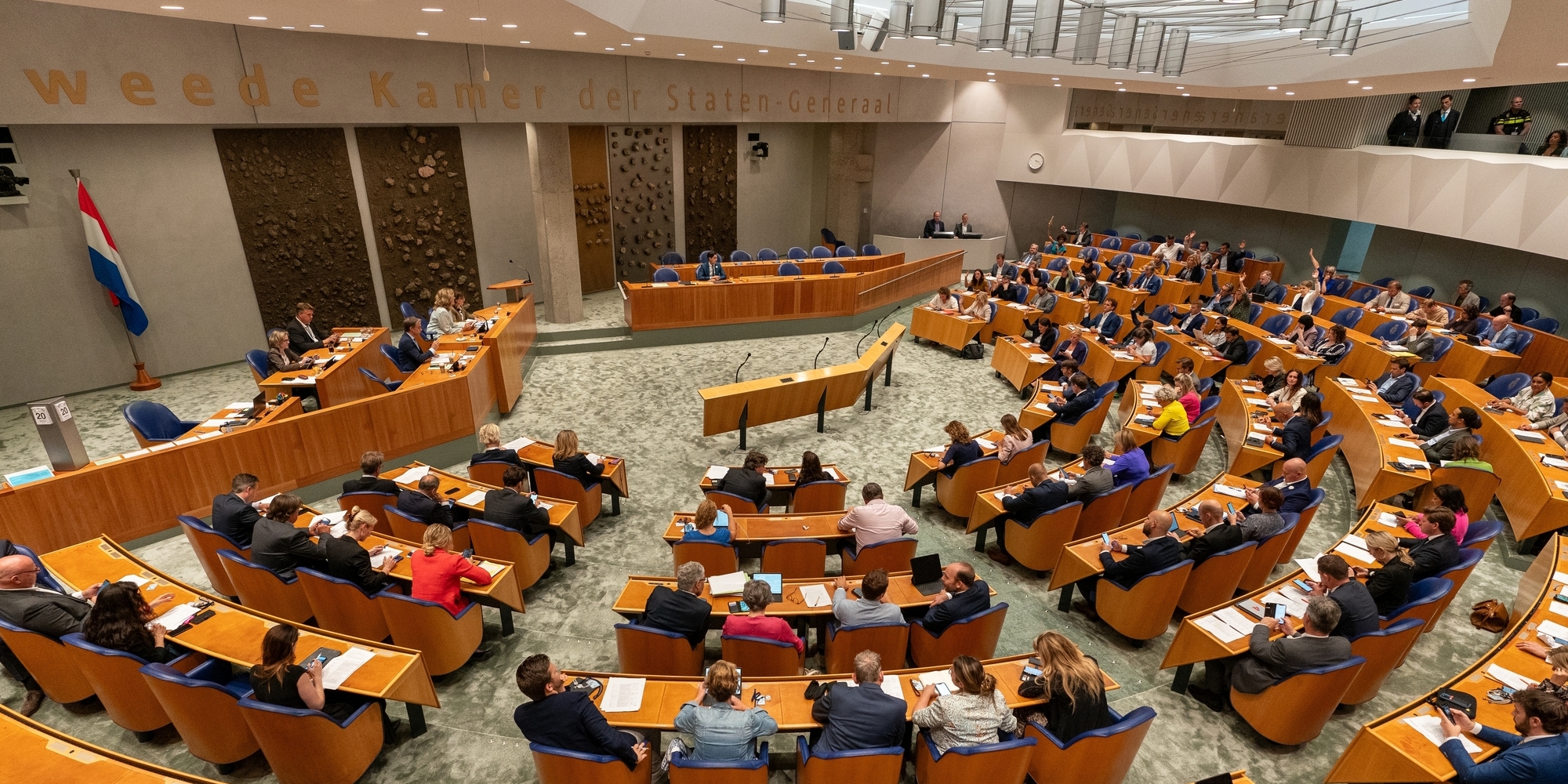 Tweede Kamer wil nieuwe verkenning naar dubbele energiebelasting bij thuisbatterijen